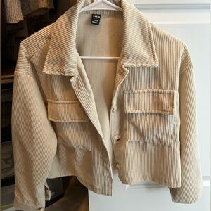 TAN CORDUROY BUTTON UP CROPPED SHACKET | SIZE SMALL